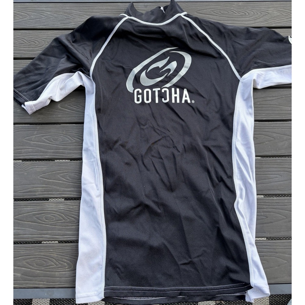 Vintage Gotcha Surfer Dude Skater Logo Rashguard Size M/L